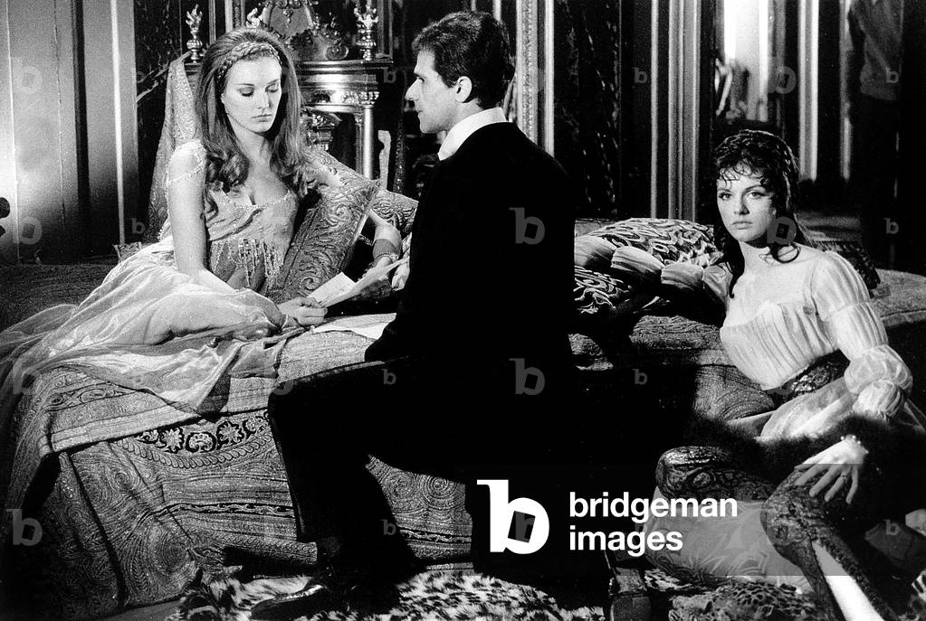 Marika Green, Denis Manuel and Anny Duperey on set of Koenigsmark, 1968 (photo)