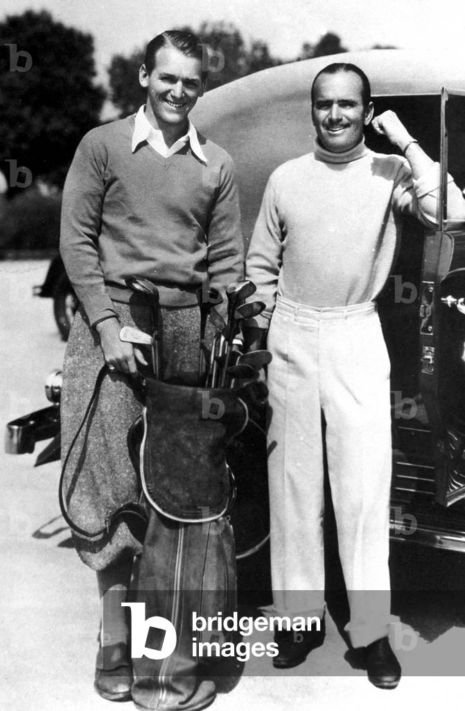 Douglas Fairbanks Jr with his father Douglas Fairbanks Sr during golf championship, 1932 (photo)