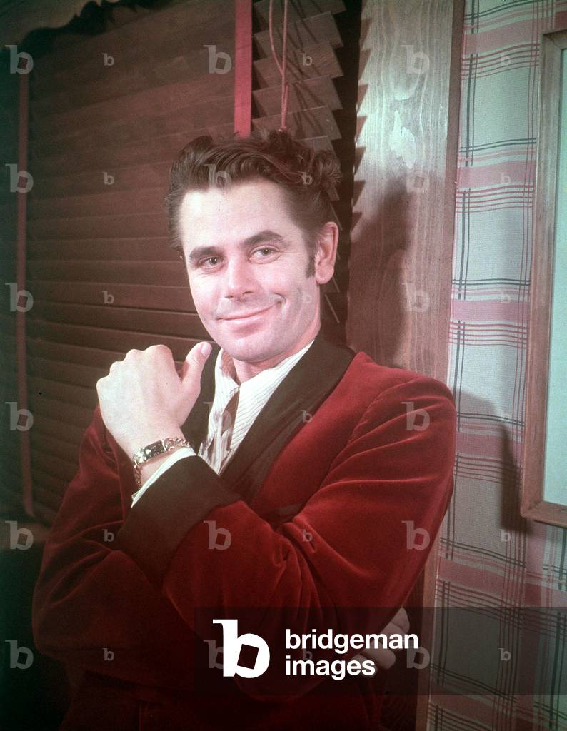 Actor Glenn Ford in 1947 (photo)