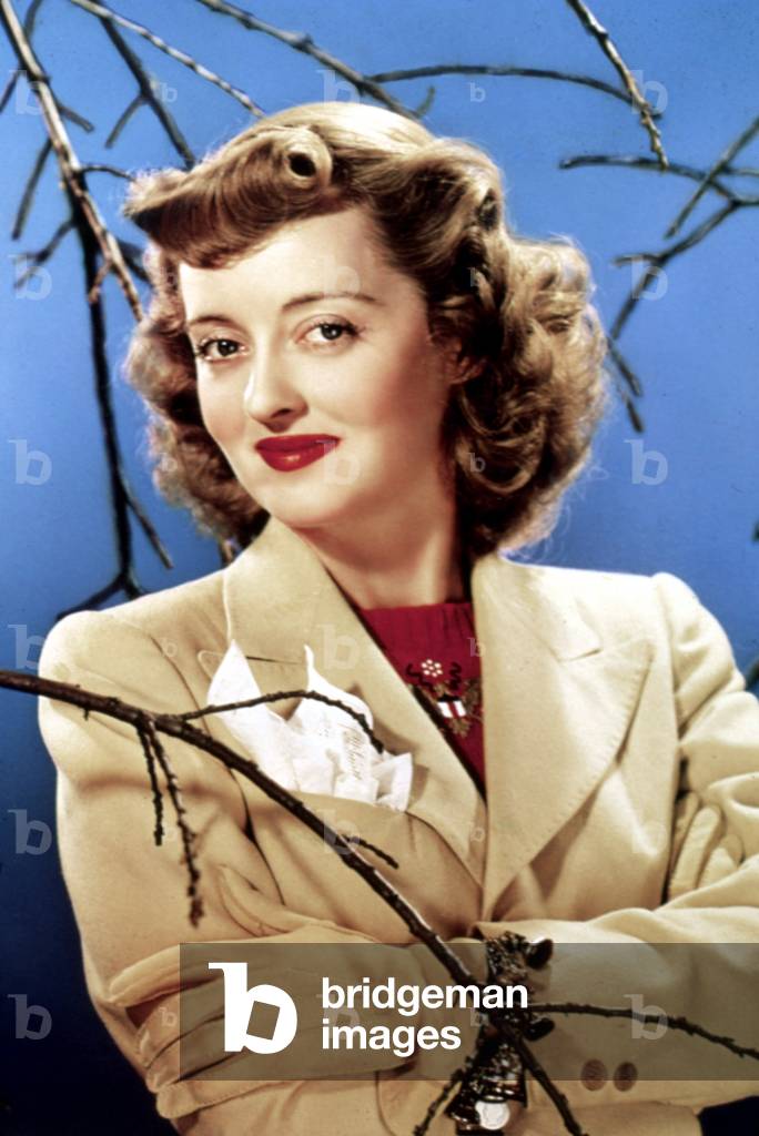 Bette Davis (1908-1989) in 1942 (photo)