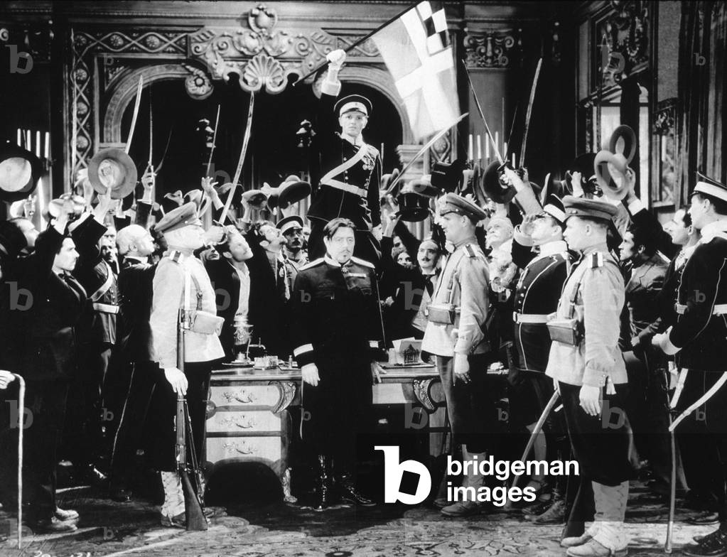 Agent X27 Dishonored by Joseph von Sternberg, 1931 (film still)