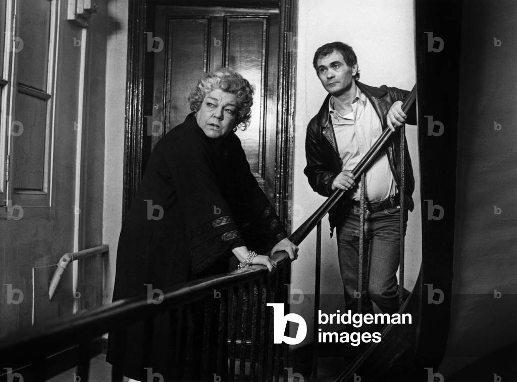 Moshe Mizrahi and Simone Signoret on set of Madame Rosa, 1977 (photo)