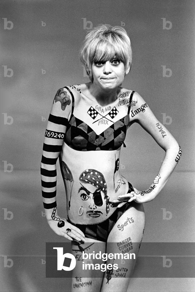 Rowan & Martin's Laugh-In, Goldie Hawn, 1968-1973 (film still)