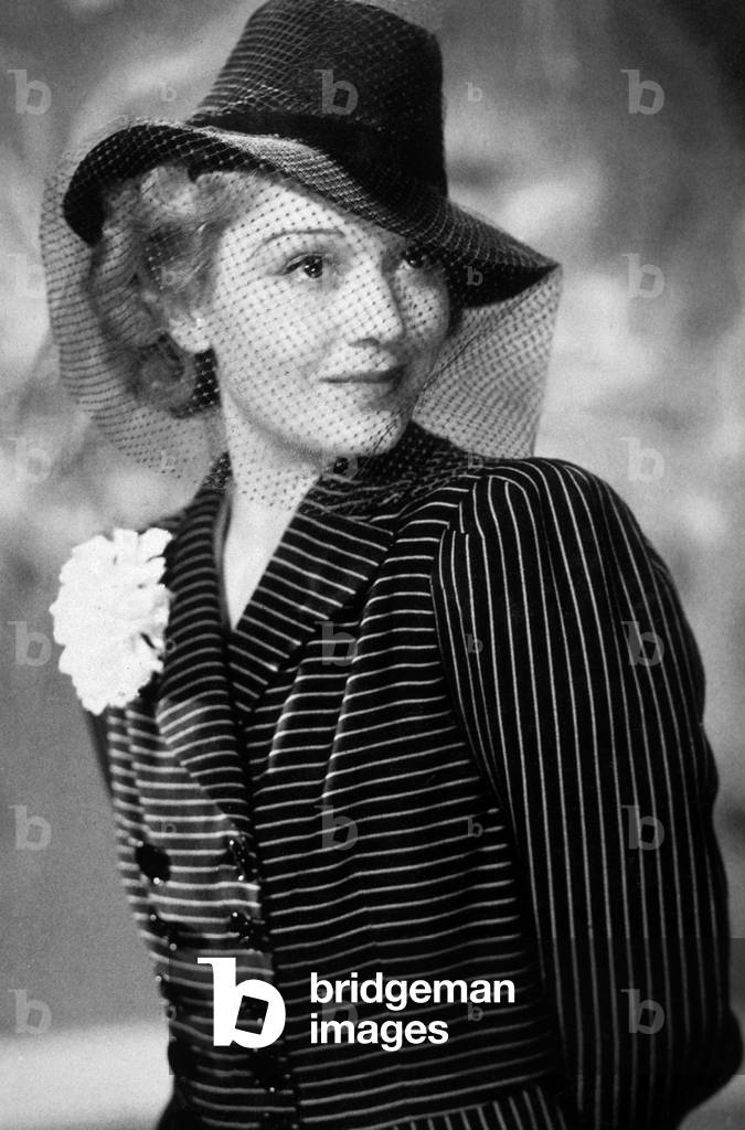 J'etais une aventuriere, Edwige Feuillere 1938 (film still)