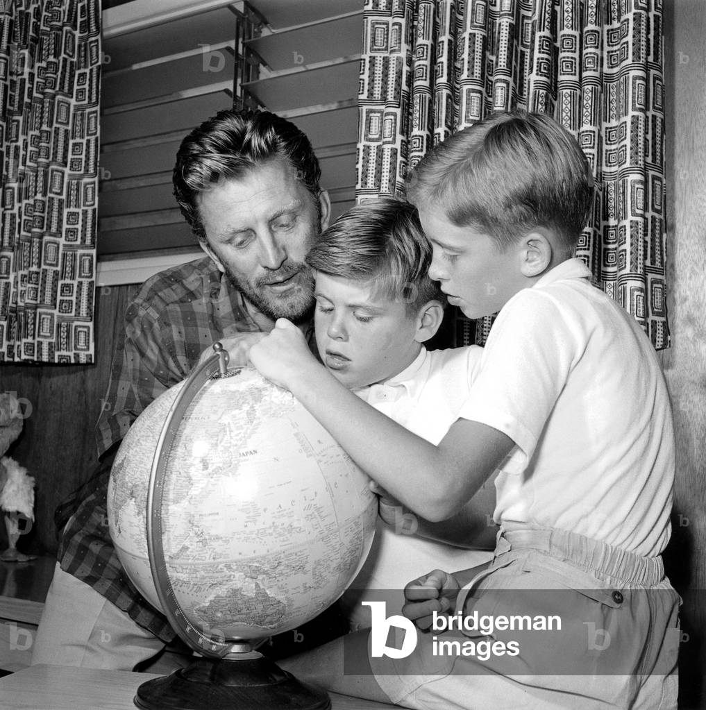 Kirk Douglas with sons Michael and Joel at home c. 1954 (photo)