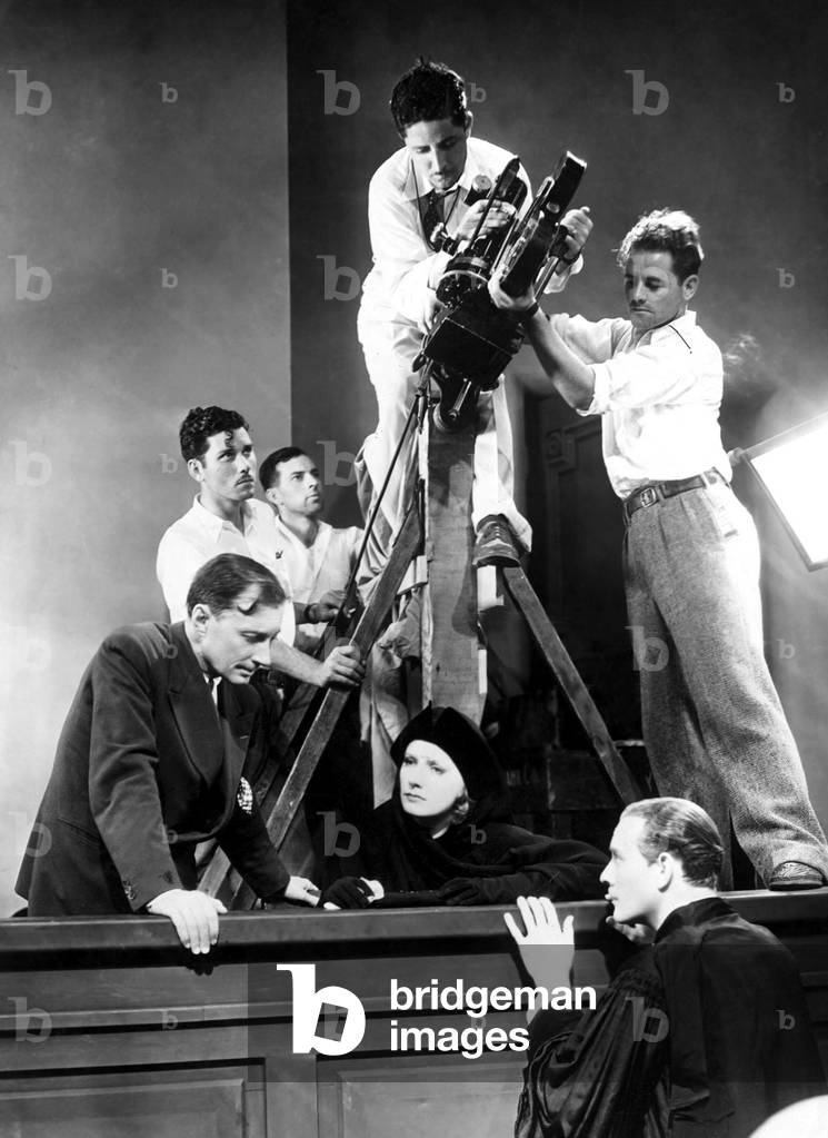 Jacques Feyder directs Greta Garbo and Conrad Nagel on set of THE KISS, 1929 (photo)