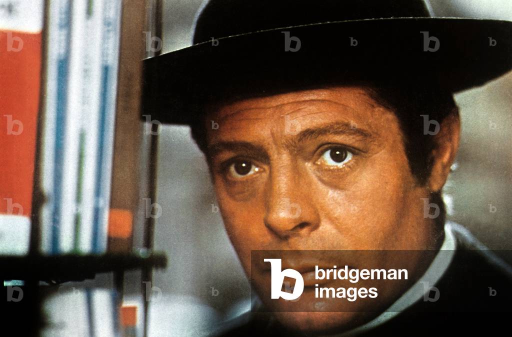 La Moglie del prete La Femme du pretre The Priest's Wife de DinoRisi avec Marcello Mastroianni 1971