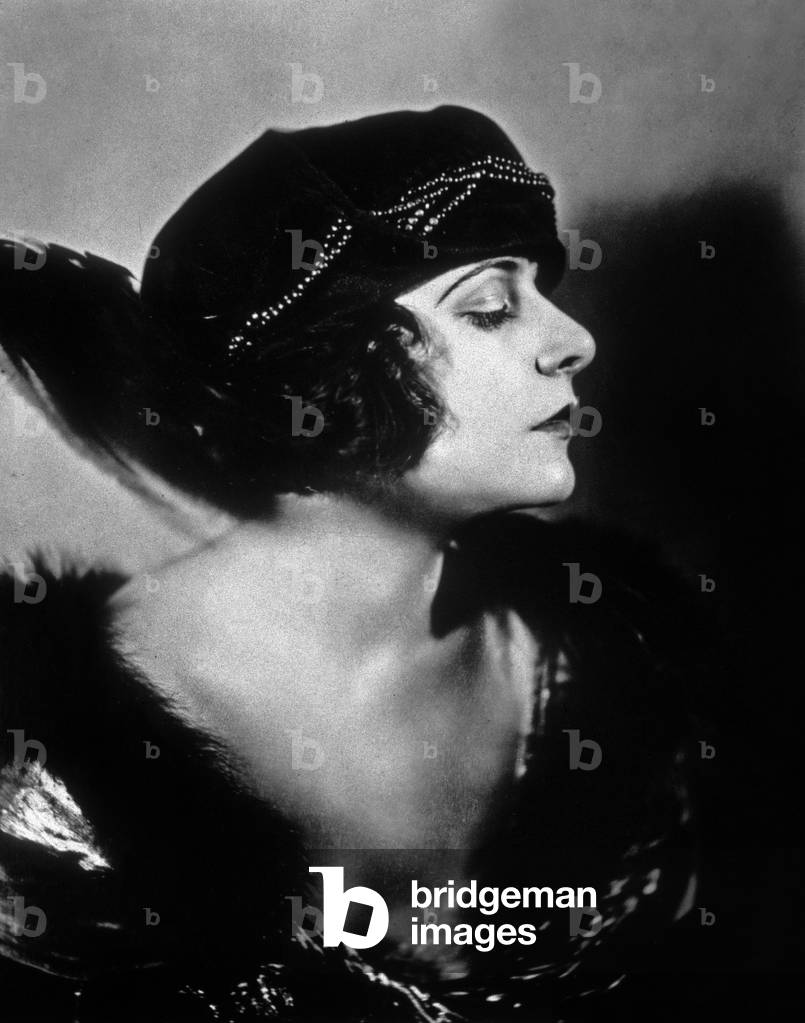 Norma Talmadge ( photo)