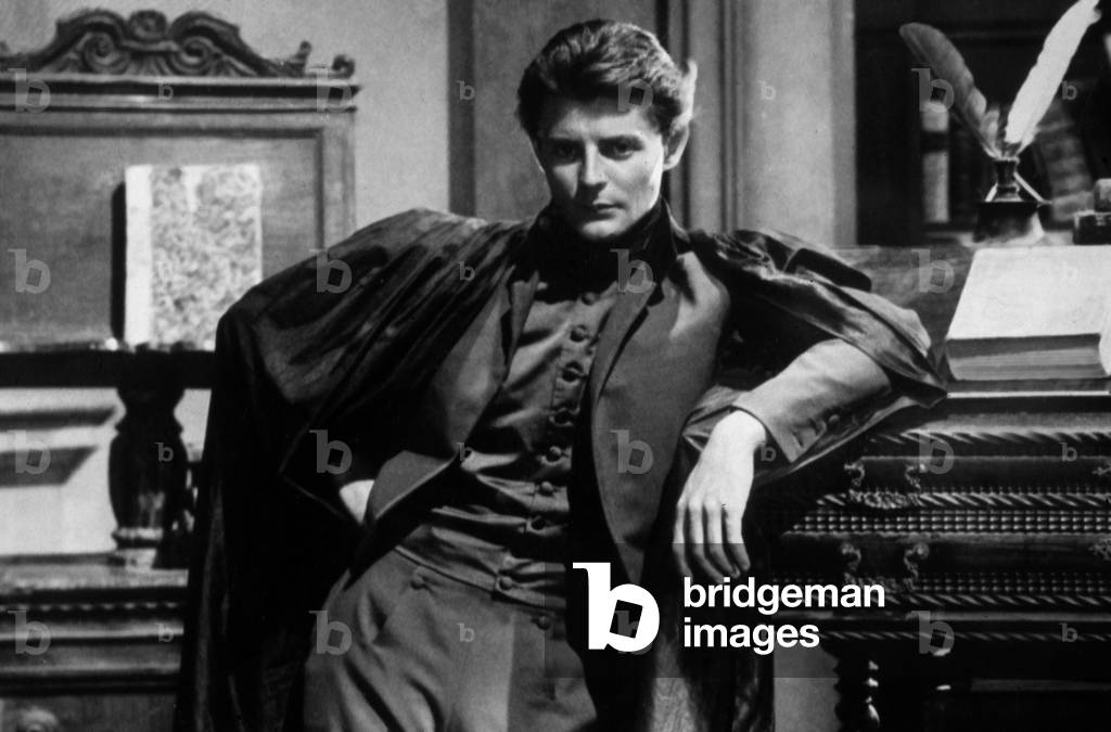 The Beauty and the Devil, Gerard Philipe 1950 (film still)