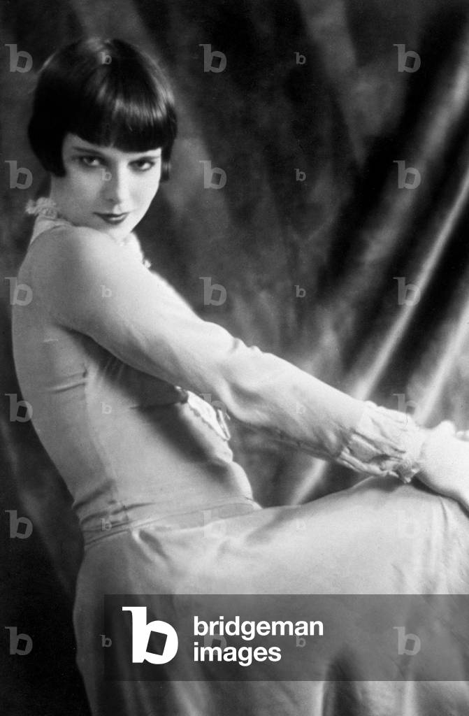 Louise Brooks in 1925 (b/w photo)