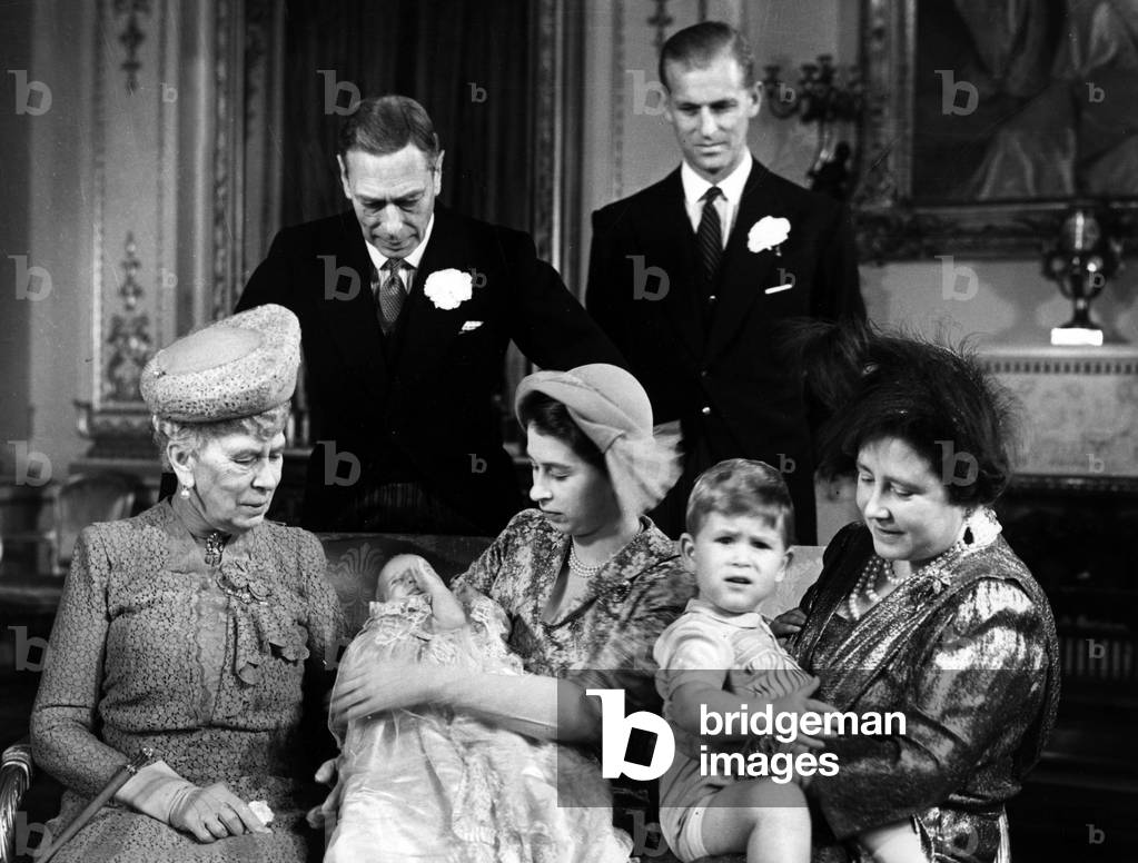 British Royal Family in 1950 (b/w photo)