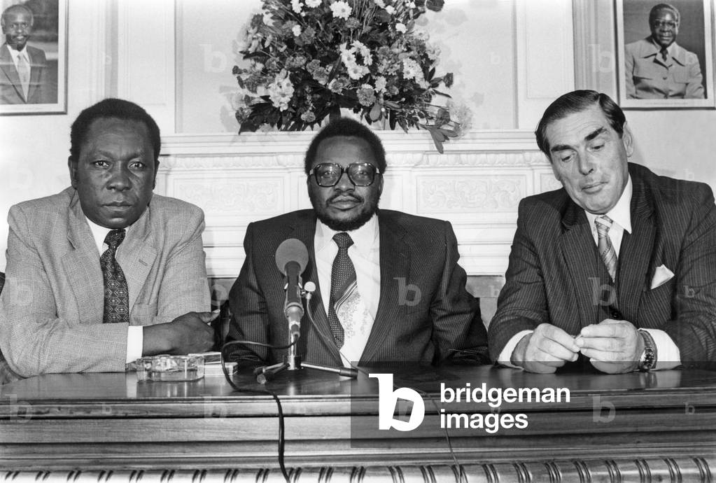 Eddison Zvobgo Witness Mangwende et Dennis Norman