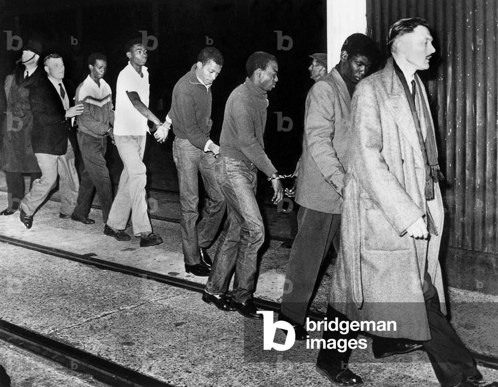 Arrest of clandestine Jamaican immigrants in Southampton England october 20, 1961