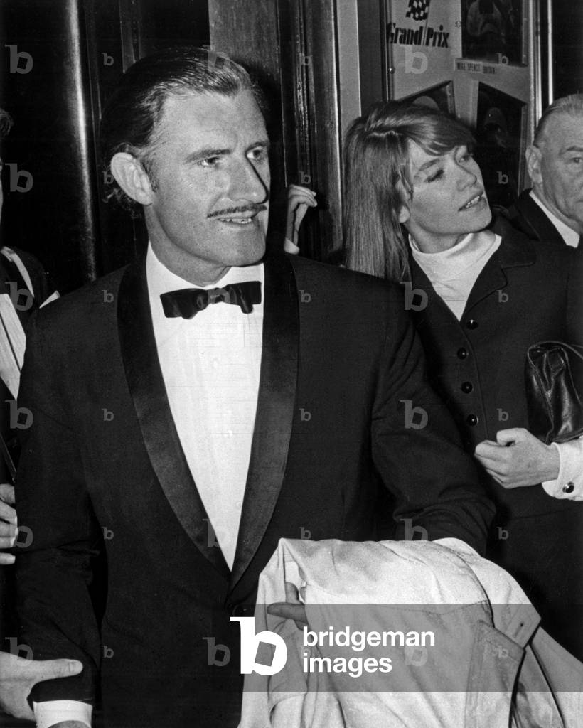 Graham Hill and Francoise Hardy 1967 (photo)