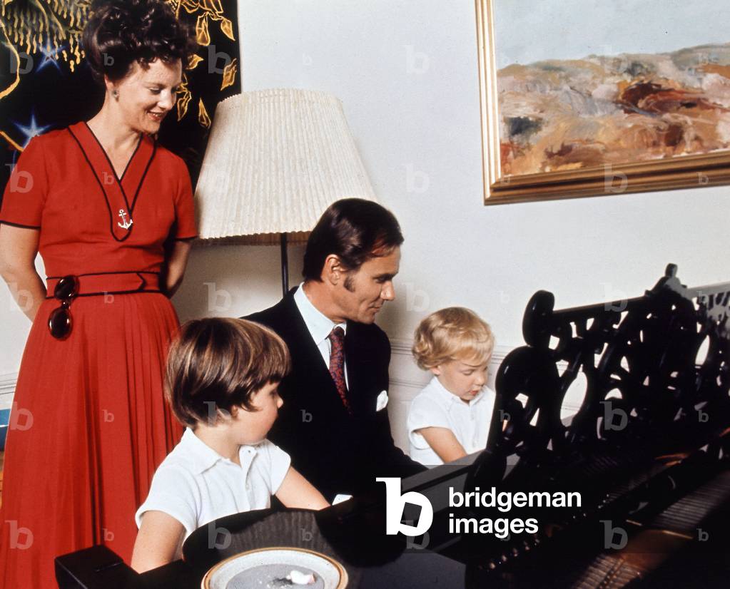 Margaret II of Denmark with family