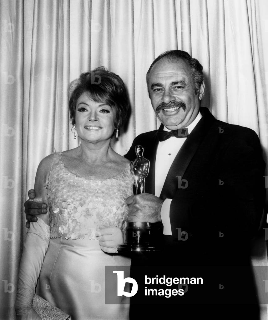 Miss Lila Kadrova et Martin Balsam