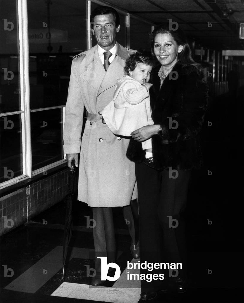 Roger Moore et Luisa Mattioli