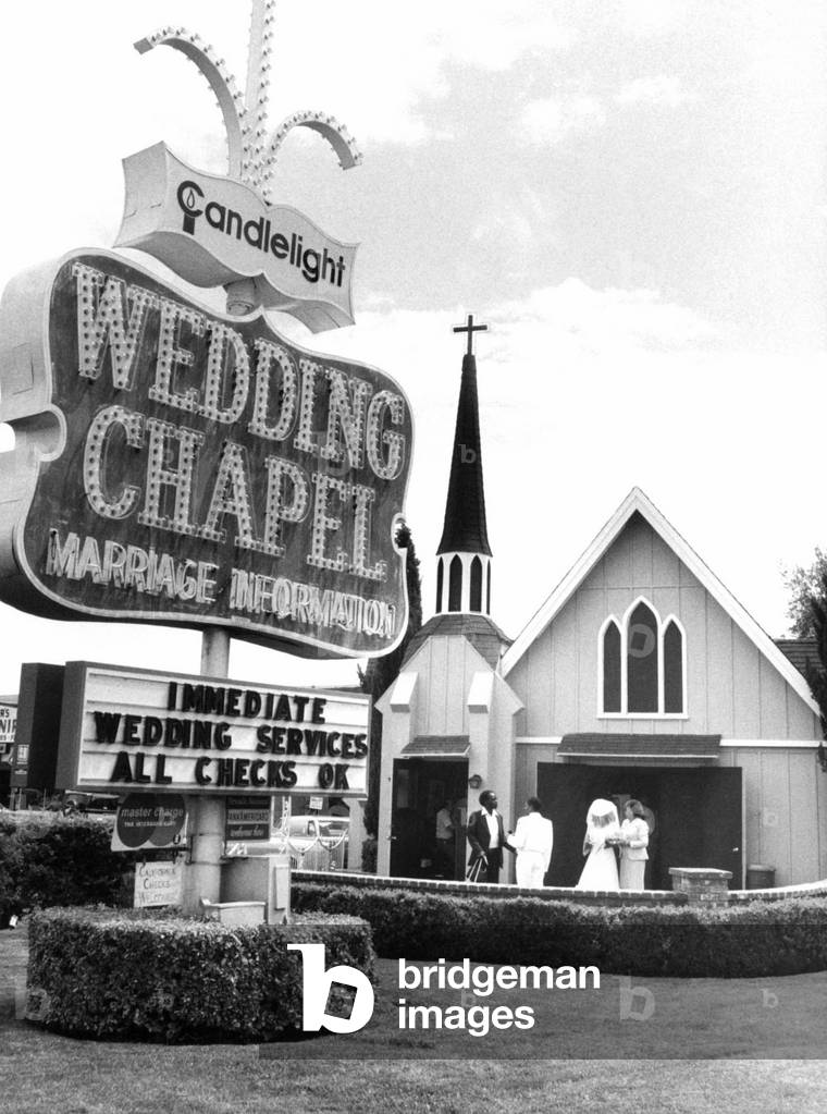 Las Vegas, Nevada : Chapel For Express Wedding, July 19, 1987 (b/w photo)