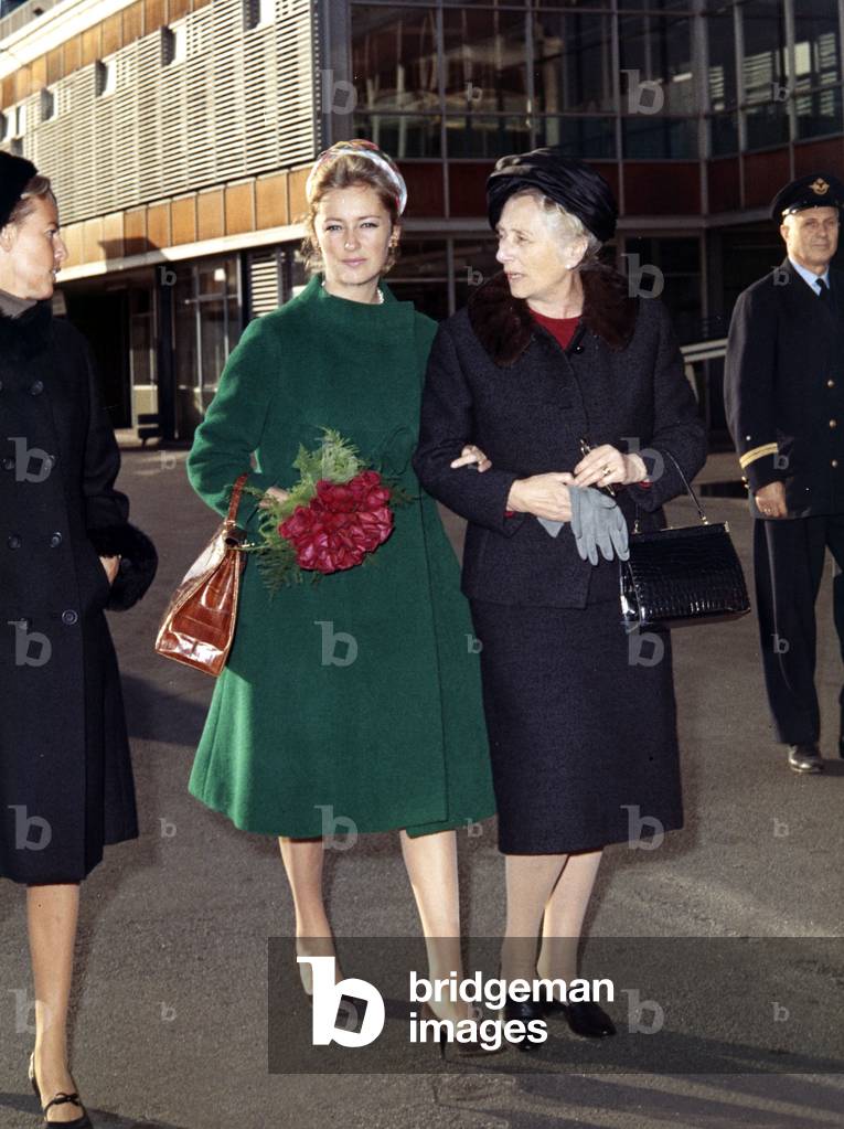Princess Paola of Belgium and her Mother Princess Ruffo Di Calabria November 15, 1965 (photo)