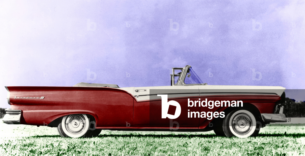 Convertible Car : A Ford Fairlane 500 Skyliner Cv (Retractable) C. 1957 (photo)
