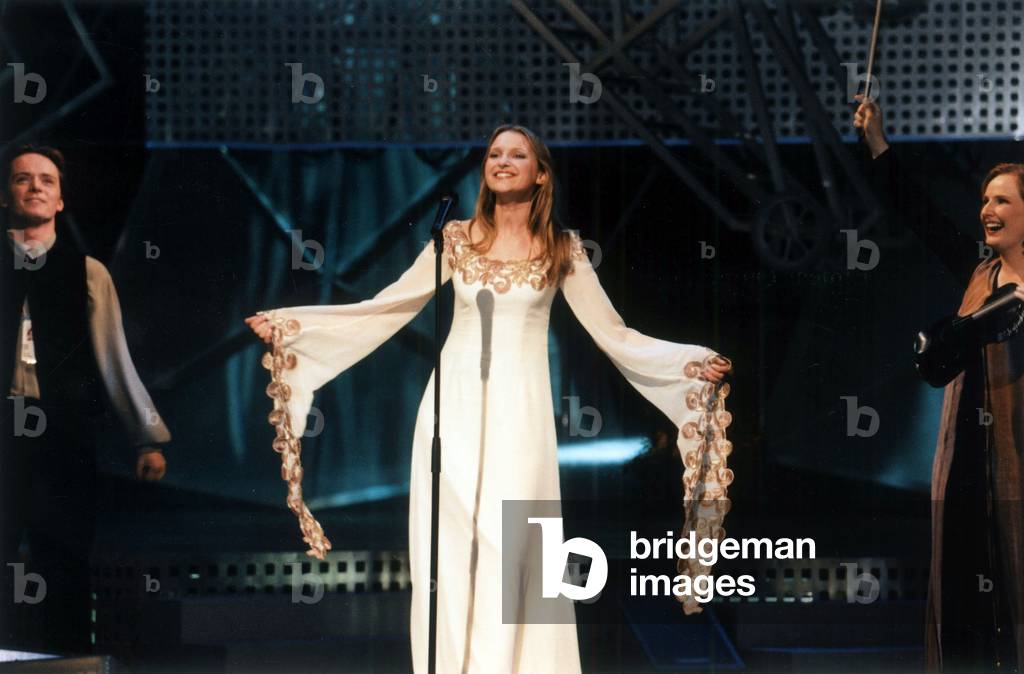 Eimear Quinn During the Eurovision Song Contest Here Singing “The Voice” From Brendangraham to Oslo, Norway May 18, 1996 (b/w photo)