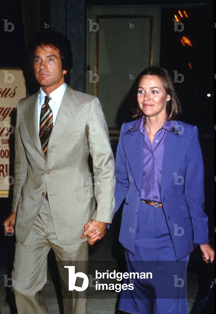 Warren Beatty and Michelle Phillips 1975 (photo)