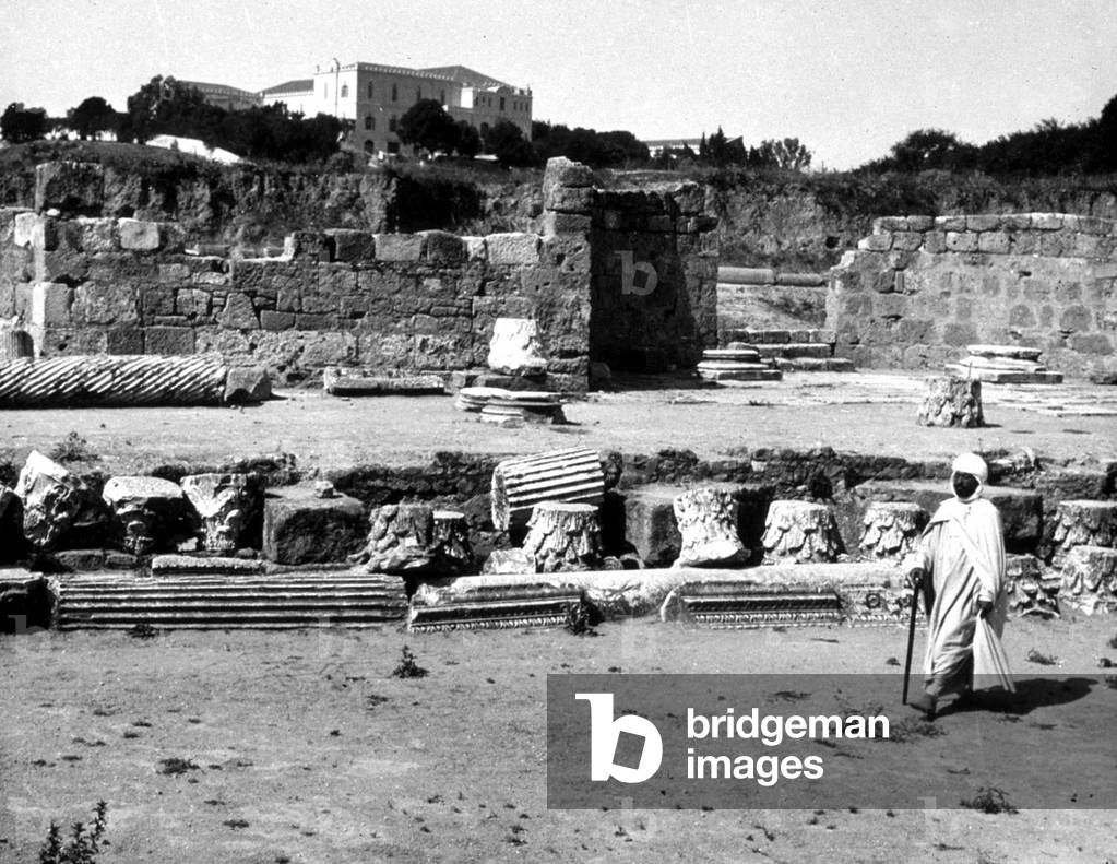 View of Roman ruins of Carthage in Tunisia (photo)