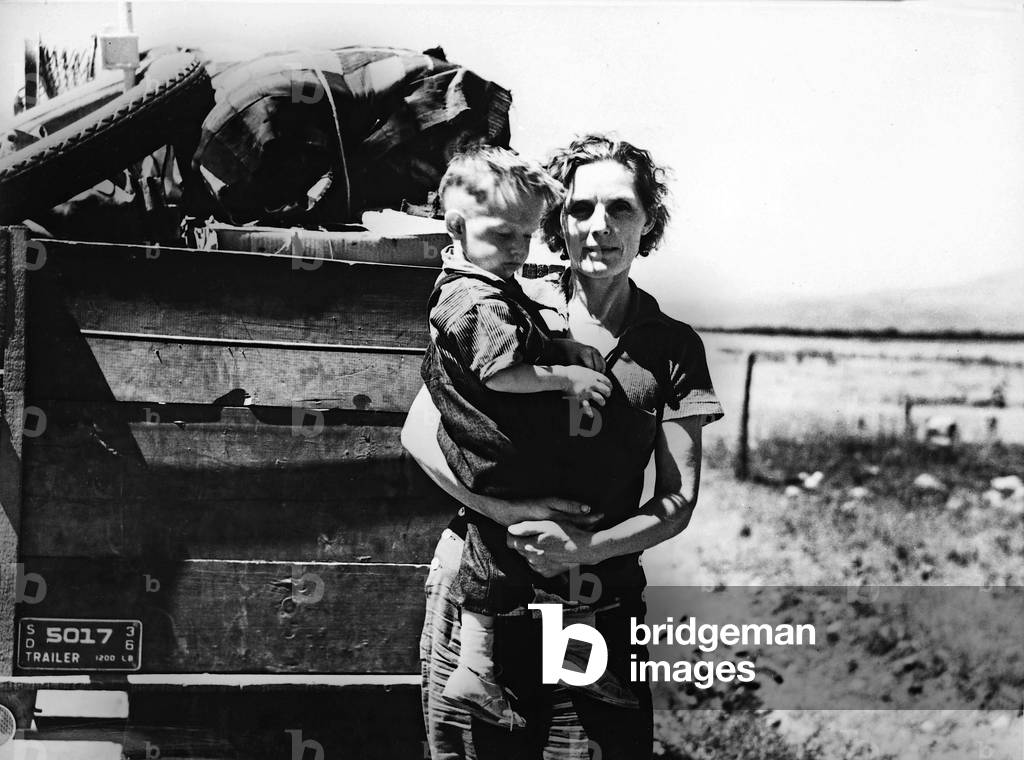 Refugees from South Dakota escaping severe drought, 1929 (b/w photo)