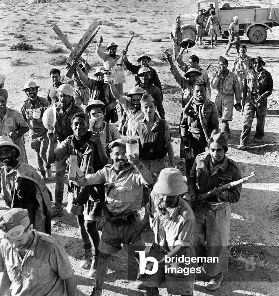 Free French Forces evacuating Bir-Hakeim June 13, 1942 BirHakeim during Libyan campaign Resistance resistant