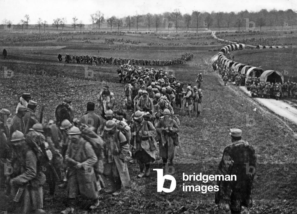 Troops returning from Fort de Vaux on the Sacred Road, 8th April 1916 (b/w photo)