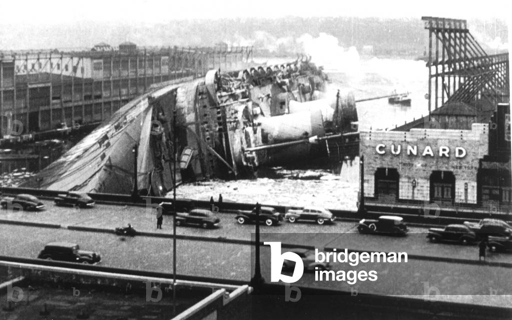shipwreck of the liner Normandy (built in SaintNazaire and launched on October, 19 1932) in 1942 in New York harbour because of a fire (for which tons of water were poured on and made capsized the ship)