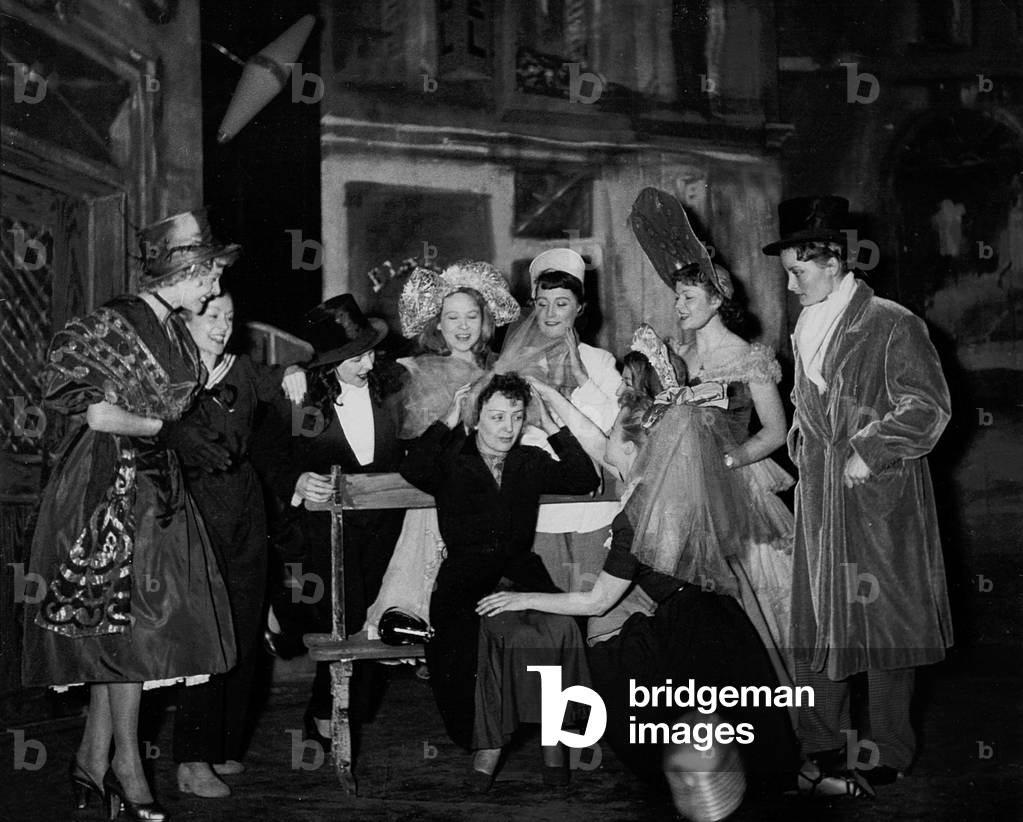 At ABC music hall in 1951, Operetta 