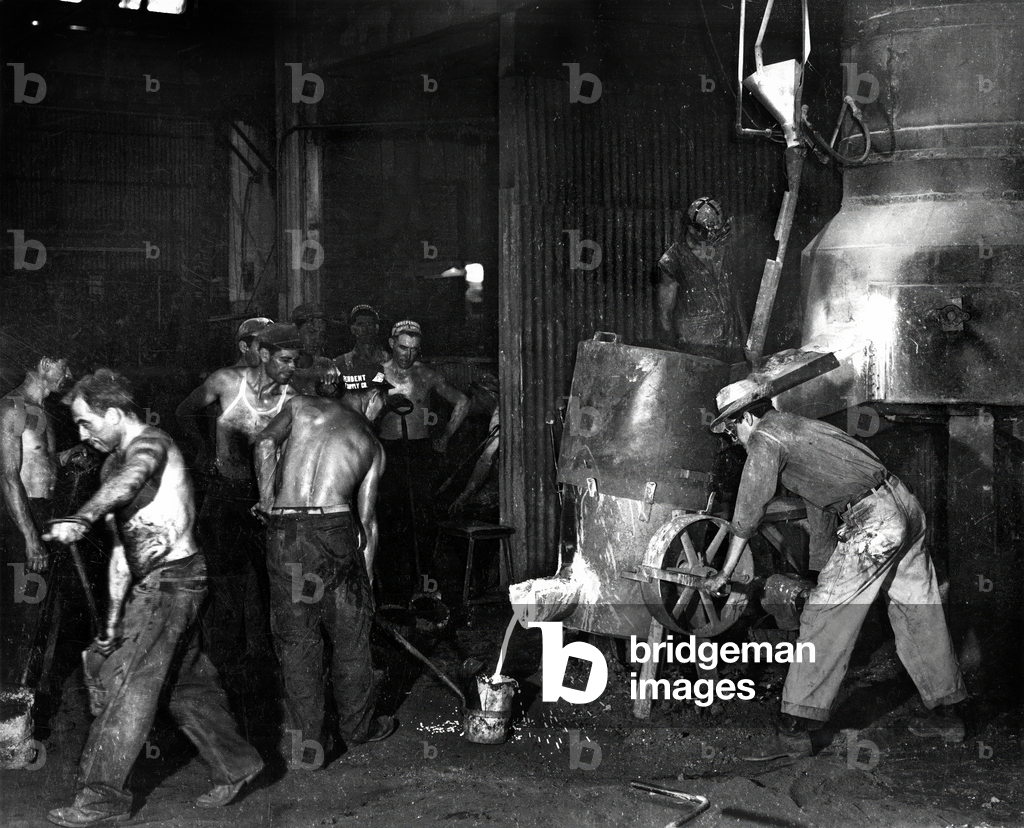 American Foundry of the 'Independent Metal Supply Company', c.1935 (b/w photo)