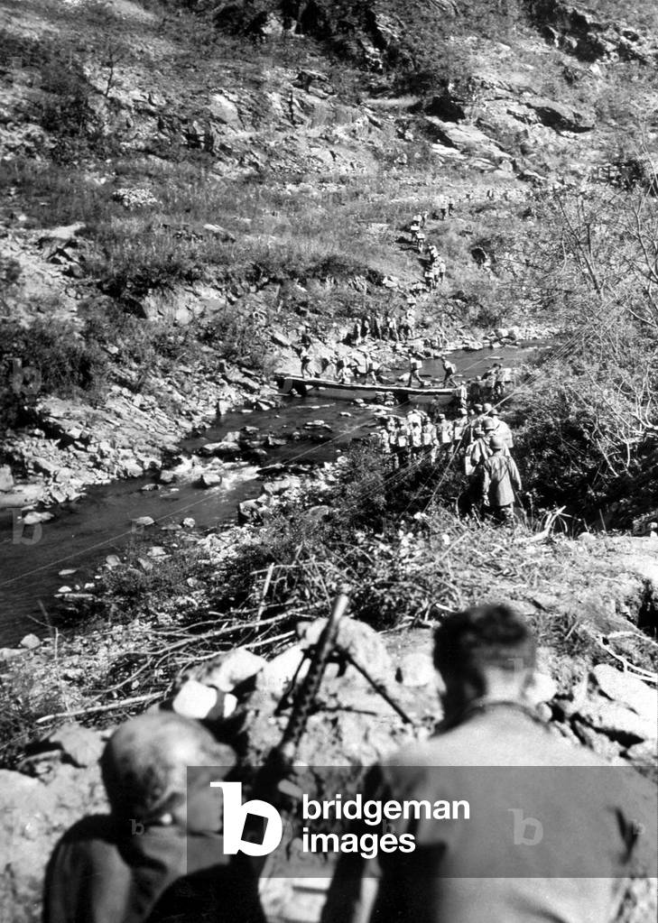 American soldiers protecting UN supply convoy October 20, 1951 during the war in Korea