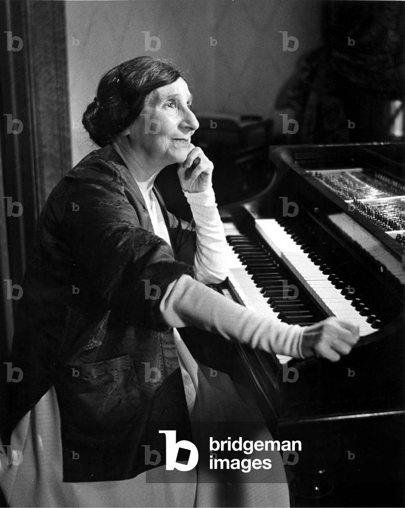 harpsichordist Wanda Landowska at home in 1953