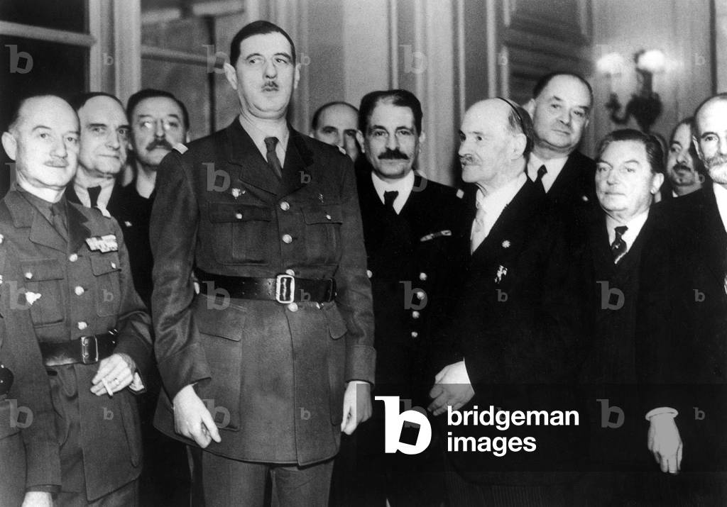 General Charles de Gaulle with General Paul Le Gentilhomme (l), admiral Muselier and Rene Cassin (r) in London in June 1940