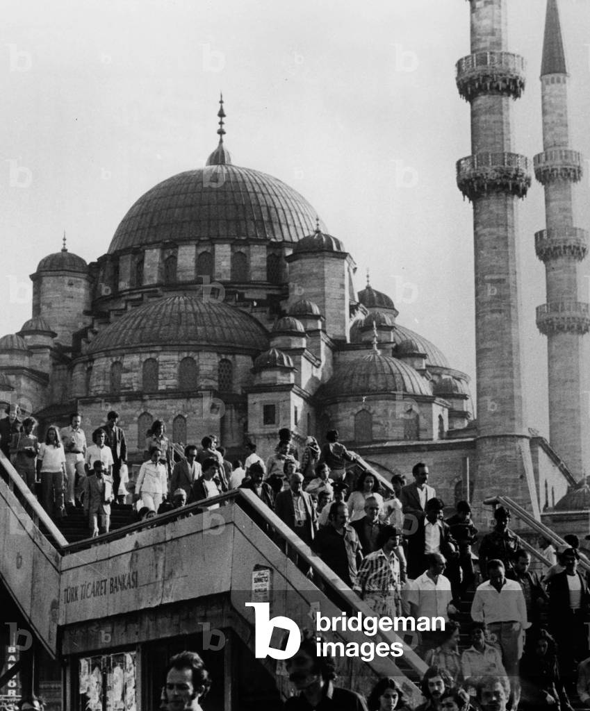 The Yeni Camii or Mosque of the Valide Sultan in Istanbul, Turkey, September 1982