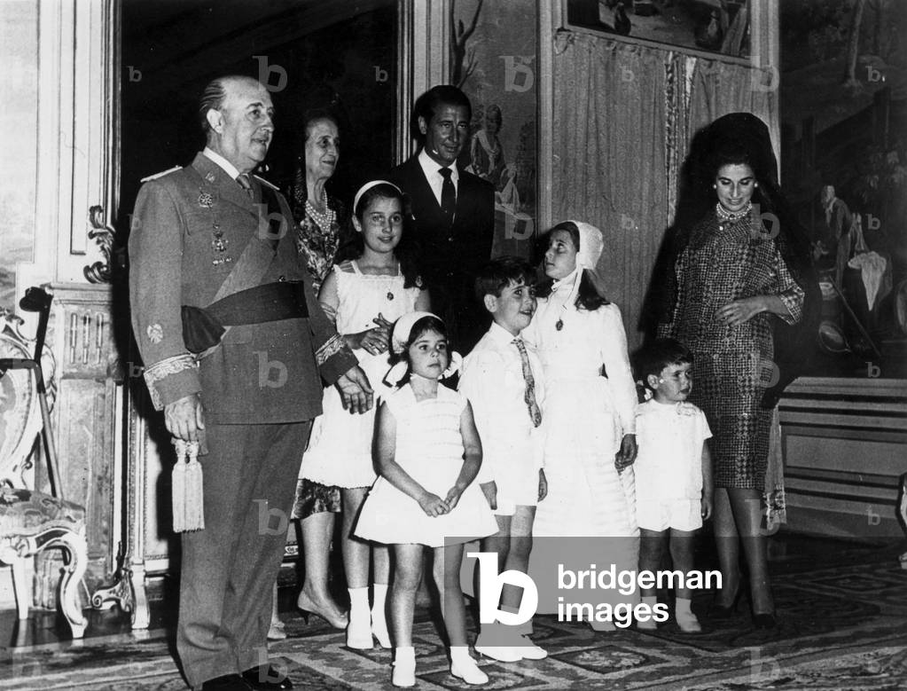 Spanish General Francisco Franco and his family : his wife Carmen, his son-in-law Cristobal Martinez Bordiu marquis of Villaverde, and his daughter Carmen and his grandchildren in November 1975 for the communion of his 2nd granddaughter