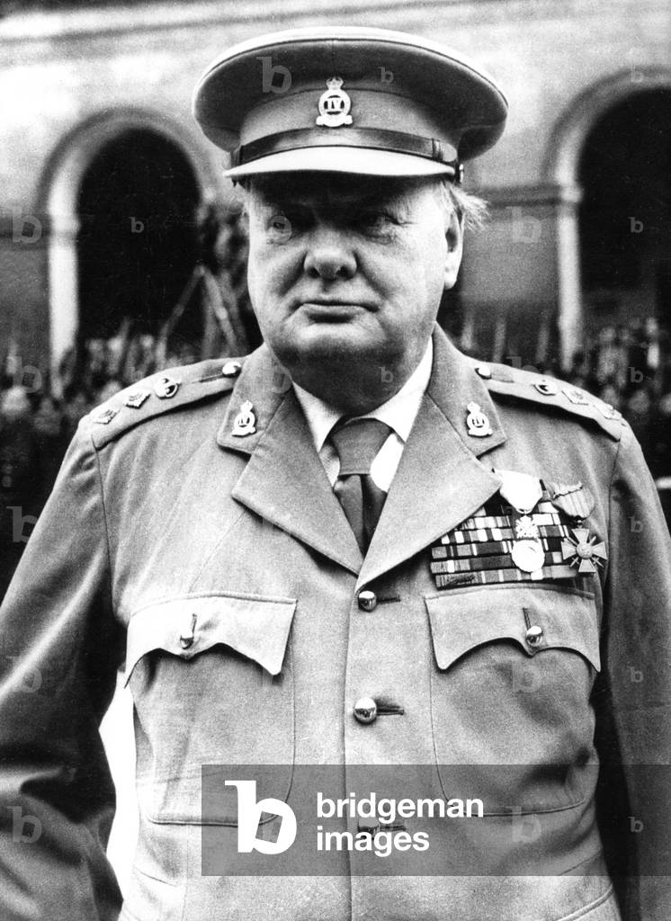 Winston Churchill at the Invalides in Paris on May 8, 1947 : Churchill has received military medal