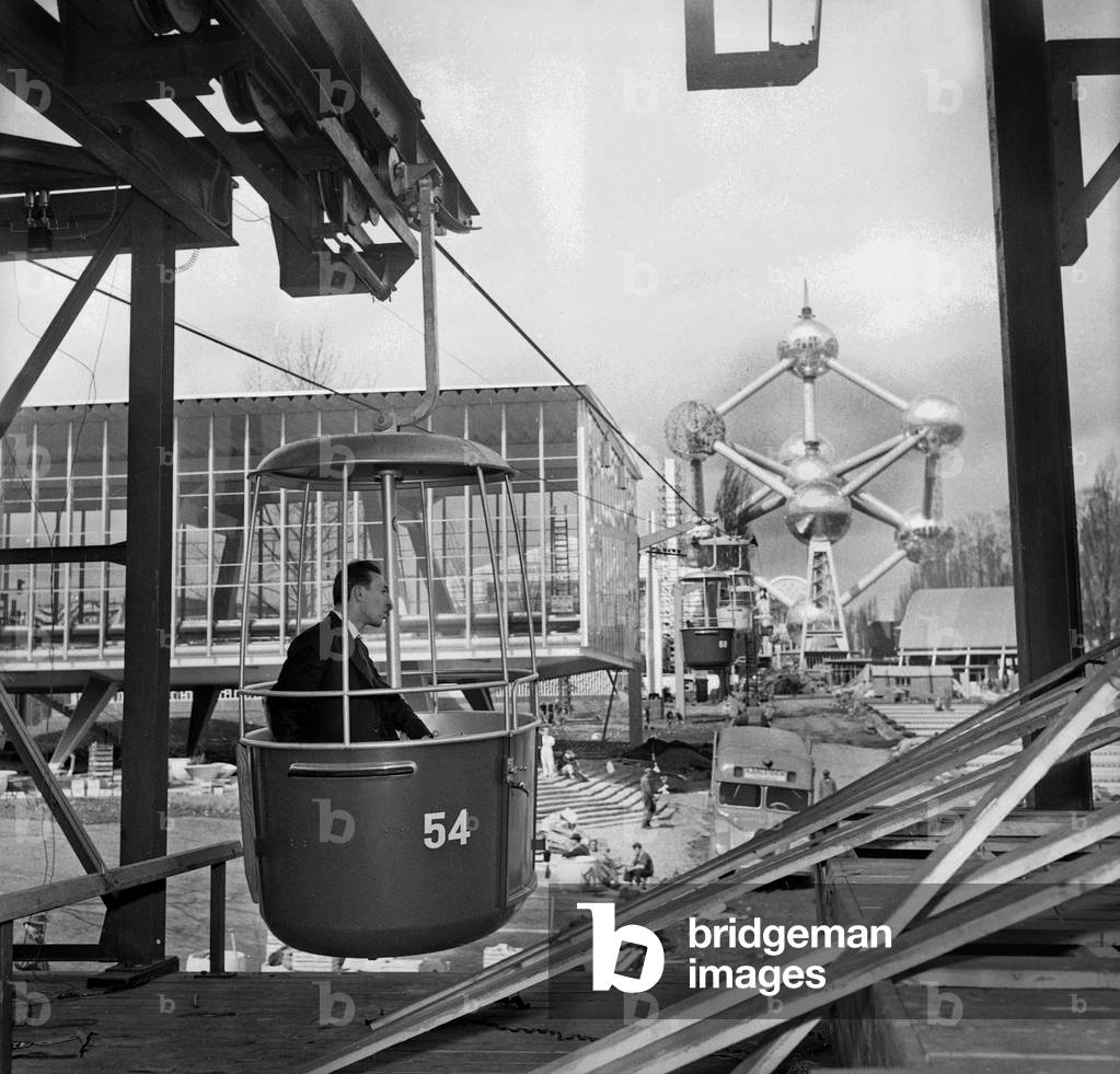 World fair in Brussels on March 29, 1958 : the Atomium