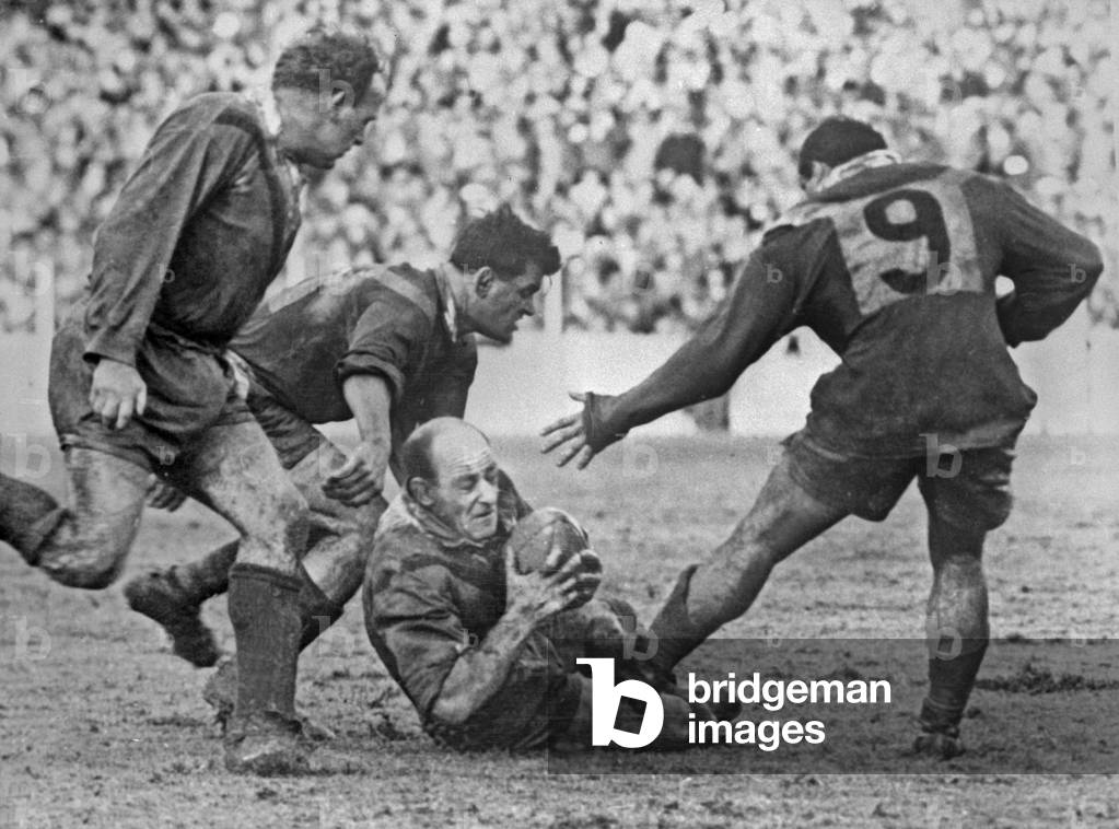 France vs Britain, 13th Rugby World Cup in Sydney, 19 June 1957 (b/w photo)
