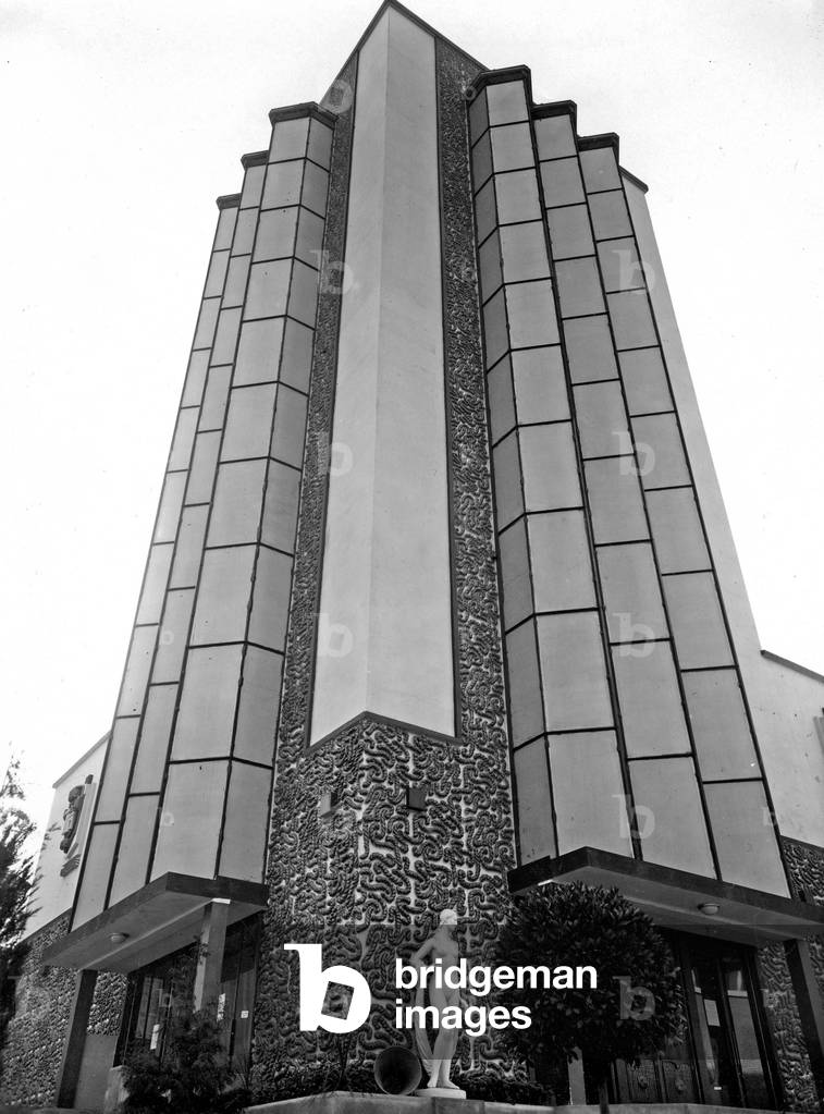 World Fair in Paris, 1937 : the pavilion of the 