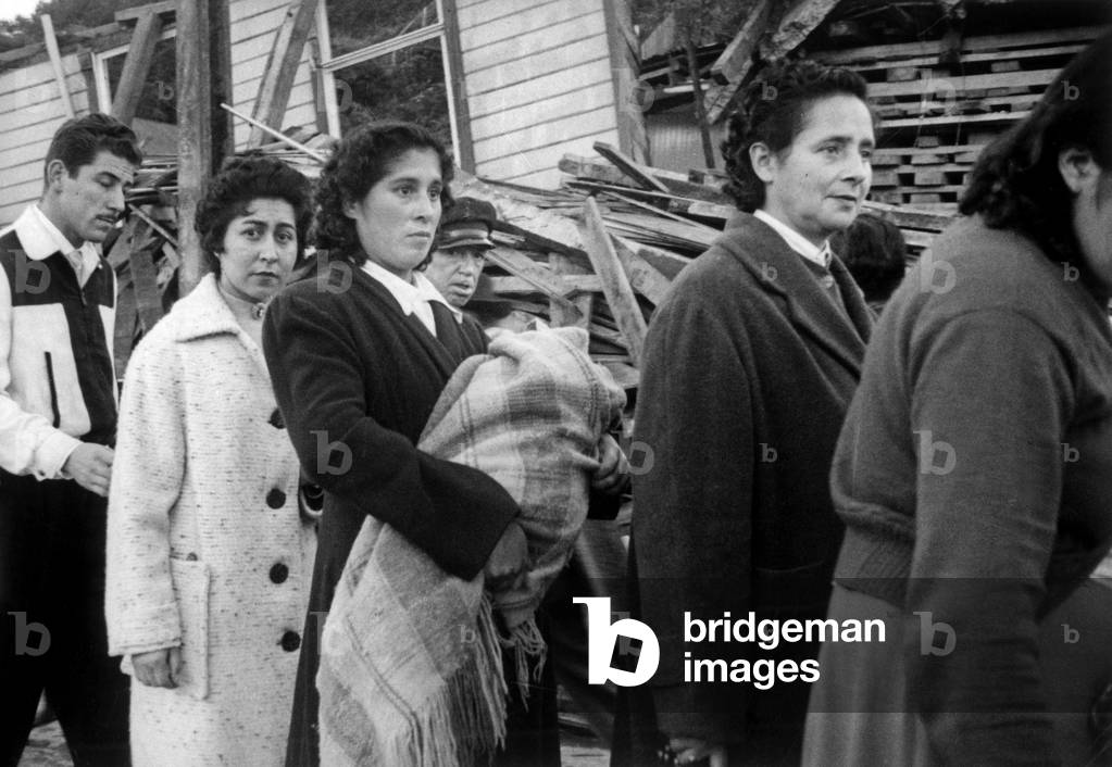 Families evacuated toward Santiago after earthquake in Valdivia, Chile, June 5, 1960