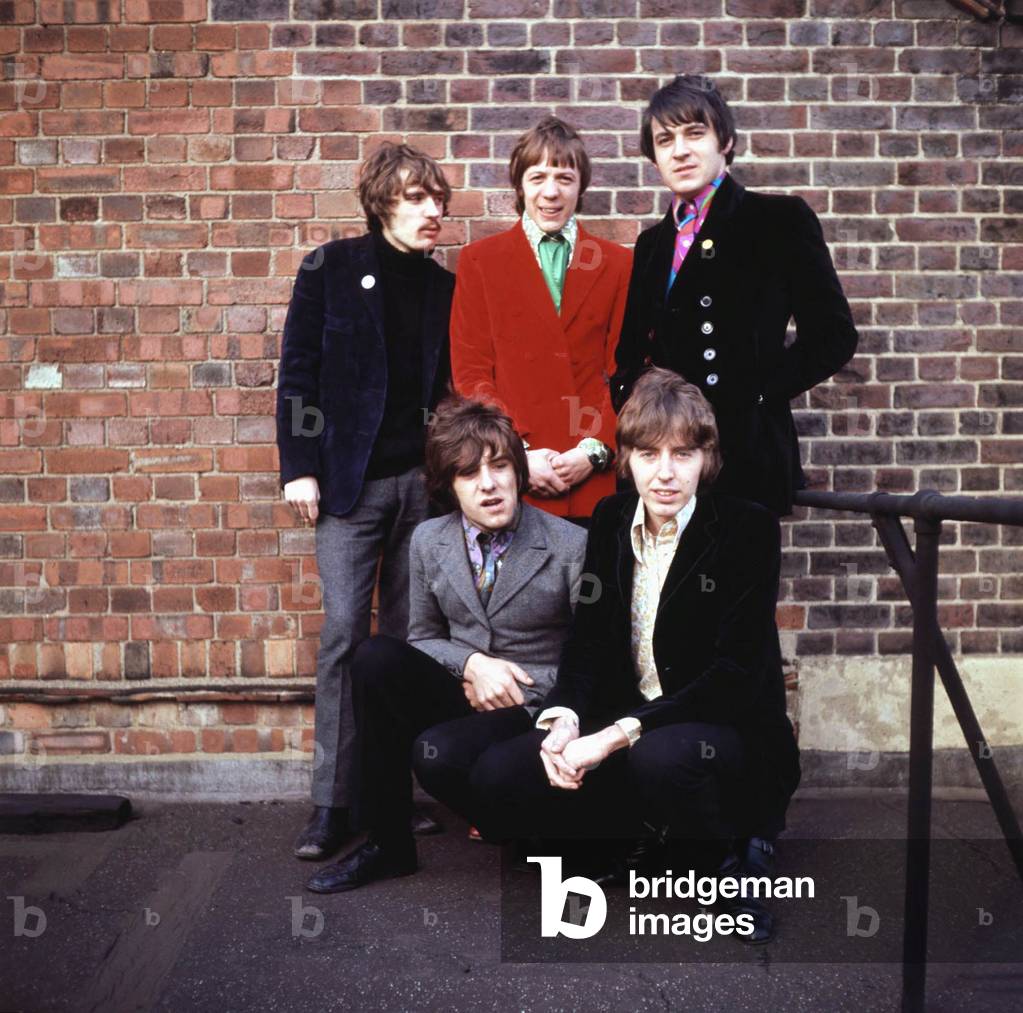 English rock band Procol Harum : Bobby Harrison, Ray Royer, Gary Brooker, Matthew Fisher and Dave Knight c.1969