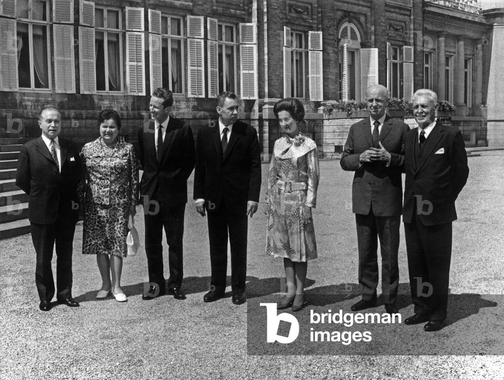 l-r : Gaston Eyskens, Belgian primeminister, Mrs Andrei Gromiko, King  Baudouin 1st of Belgium, Andrei Gromiko, russian minister of foreign affairs, Pierre Harmel Belgian minister of foreign affairs, Henri Fayat July 10, 1972 in Brussels