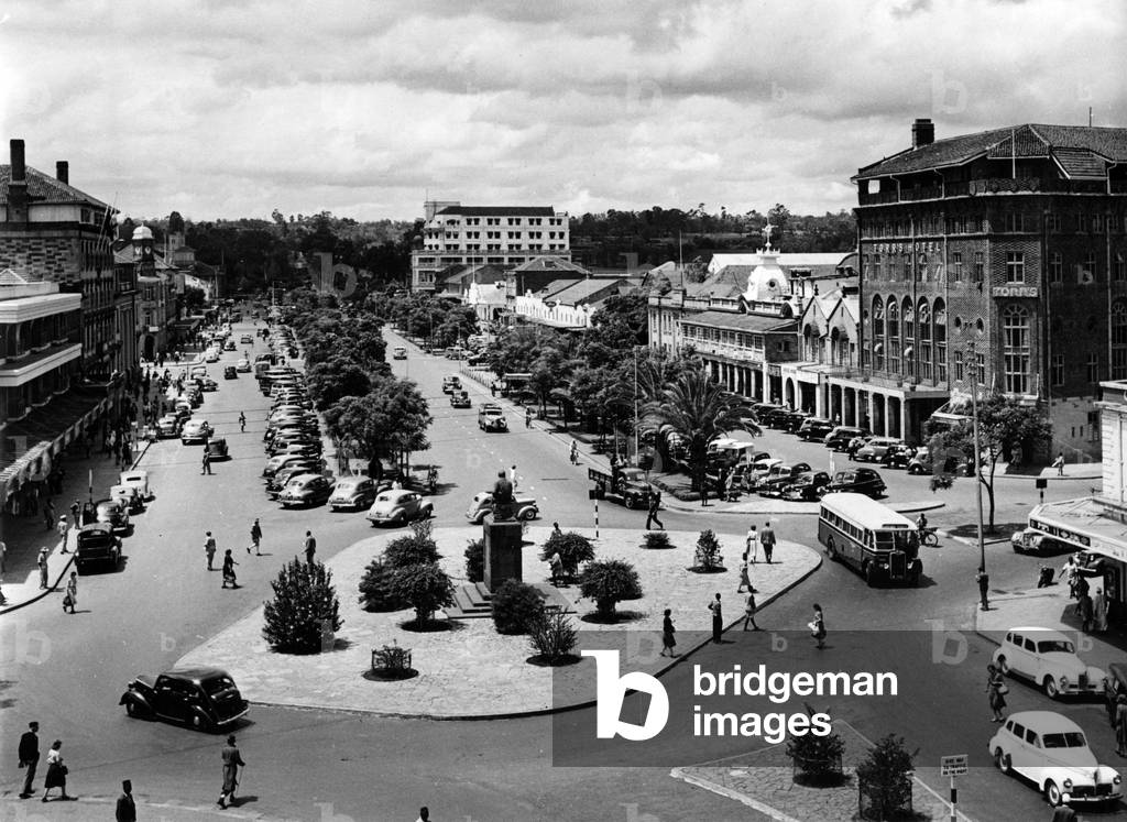 Nairobi (Kenya) 40's : main street (Delamere avenue)