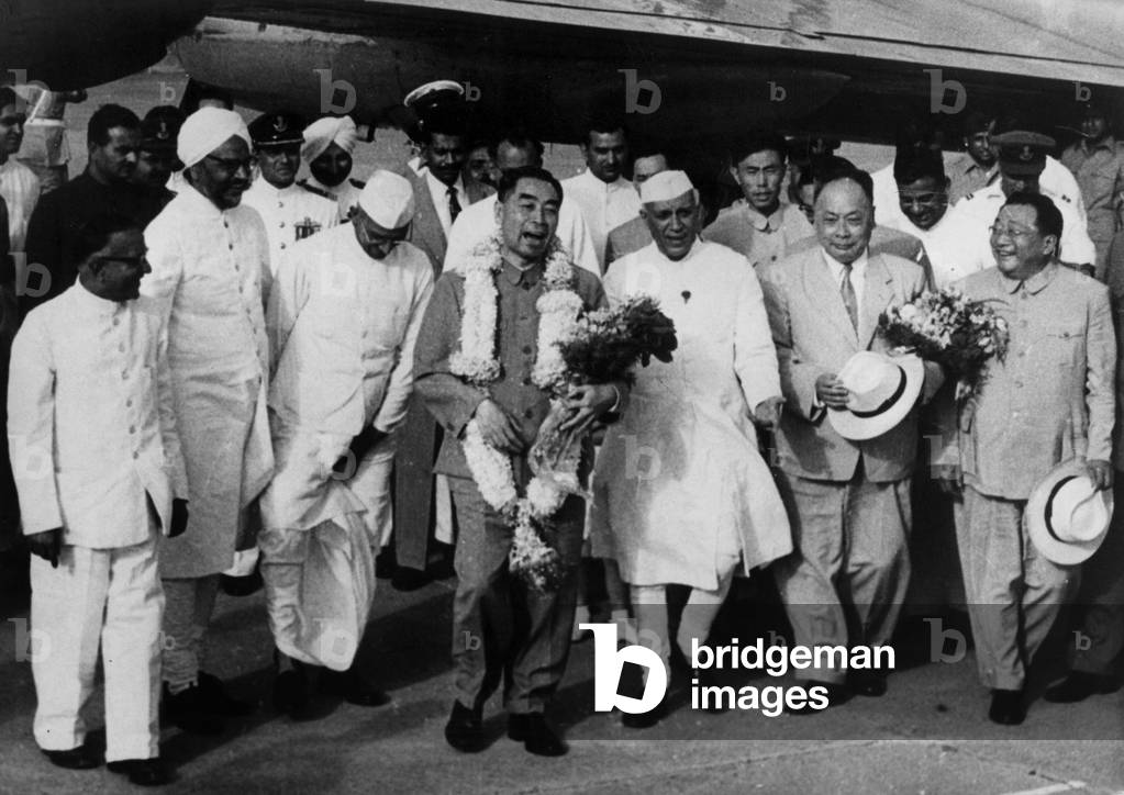 Chou en Lai, chinese Prime Minister and Pandit Nehru in India, 1960