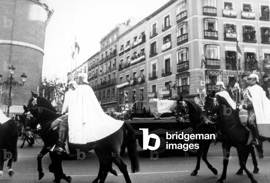 Funeral of Francisco Franco in November 1975 (photo)