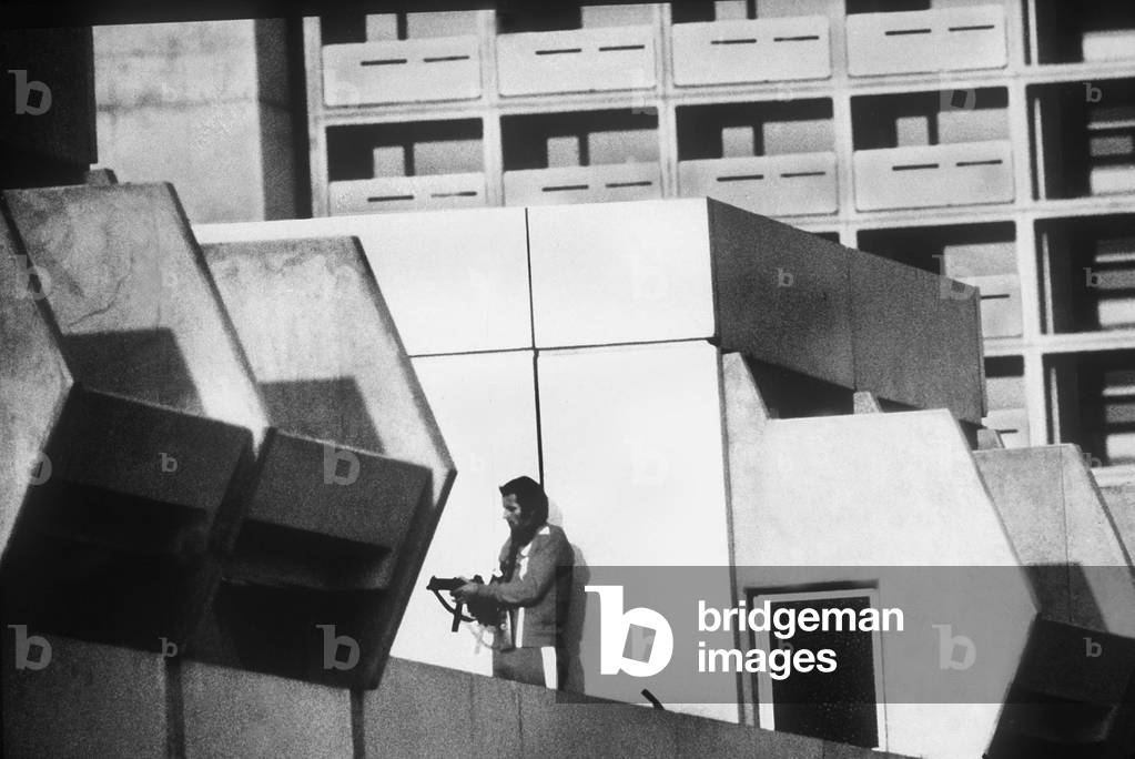 Olympic games in Munich in September 1972 : security forces during the negotiations about the fate of the Israeli hostages