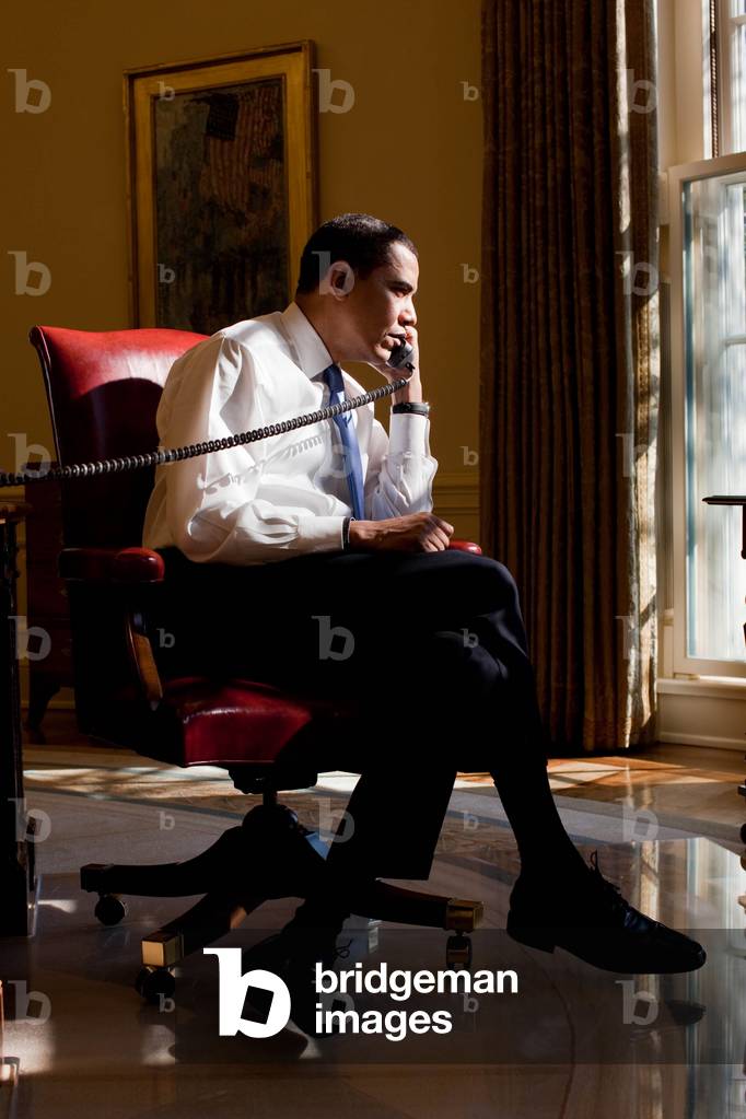 President Barack Obama speaks with Iraqi, White House, Washington, February 2, 2009
